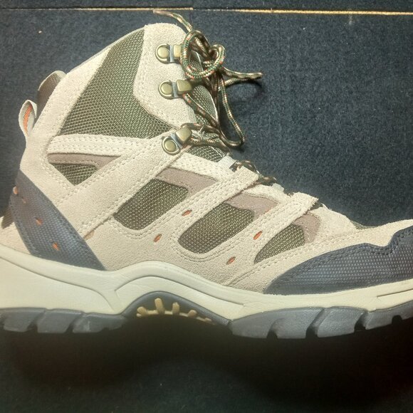 LLBean Hiking Boots   TEK 2.5  Waterproof. - Picture 2 of 5